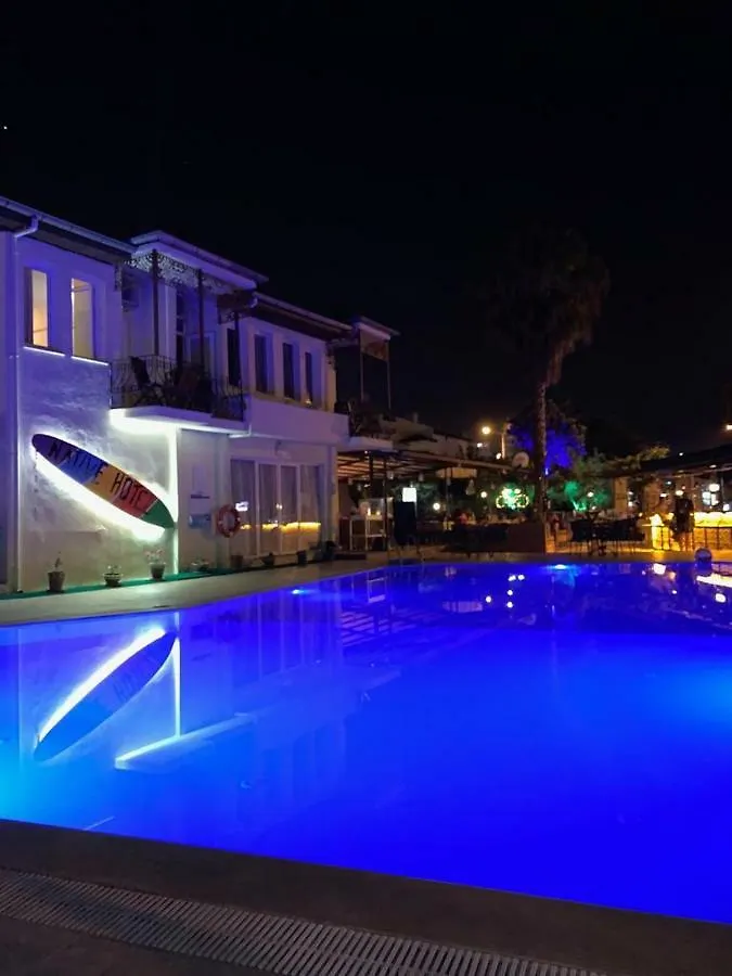 Unlu Hotel Ολουντενίζ