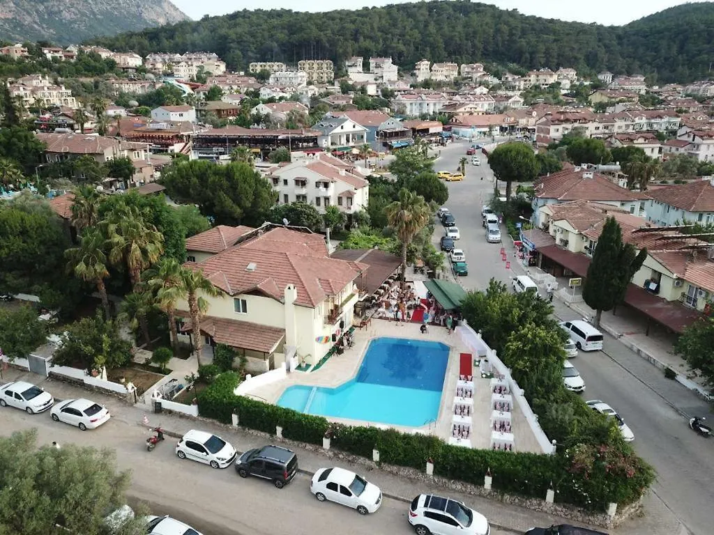 Unlu Hotel Öludeniz